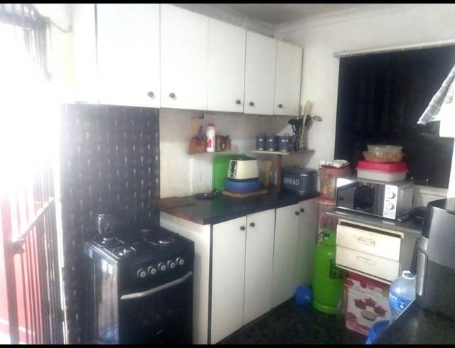 2 BEDROOM HOUSE FOR SALE IN PHOENIX